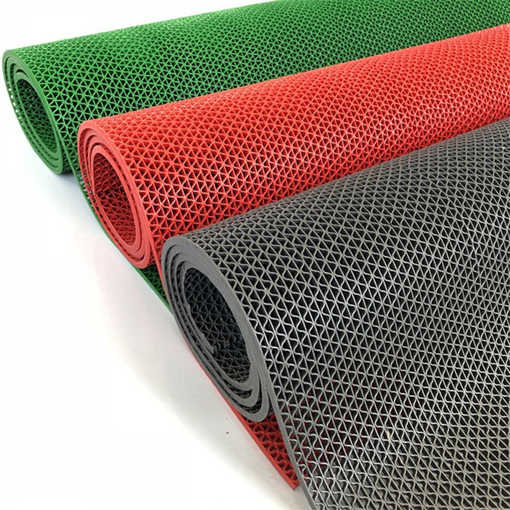 Unique snake mat featuring a dynamic serpentine pattern for both decorative and functional applications